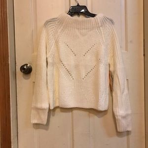 🎁 Almost Famous women’s sweater white large